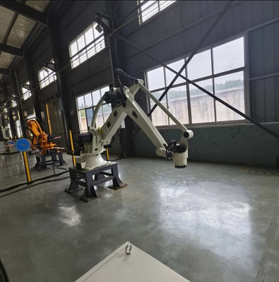 Pengolahan Bahan Palletizer Robotic Arm 180kg Palletizer Industri